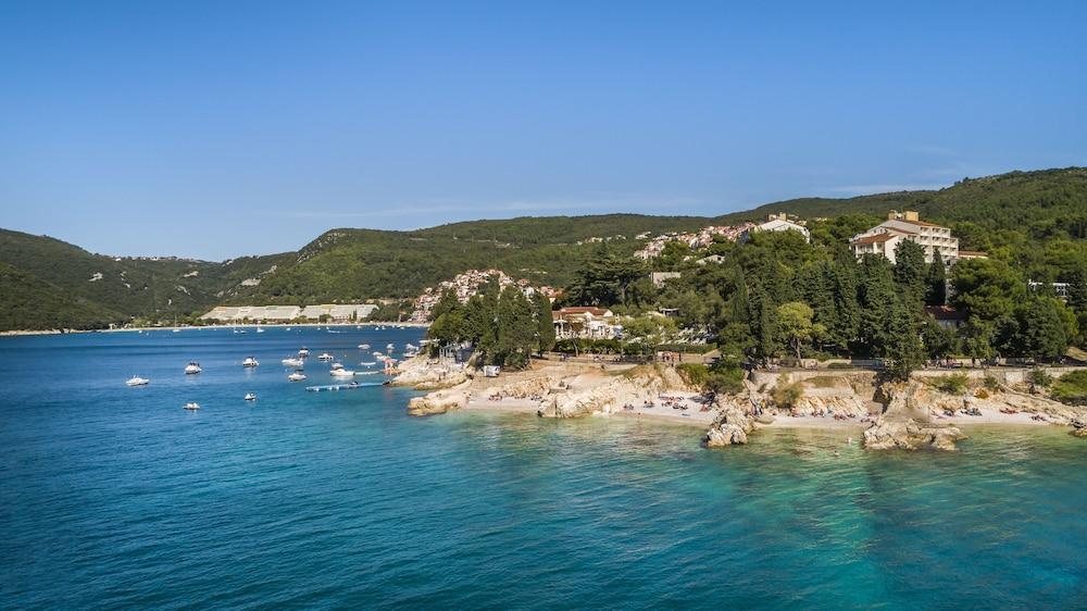 Sunny Rabac By Valamar Exterior foto