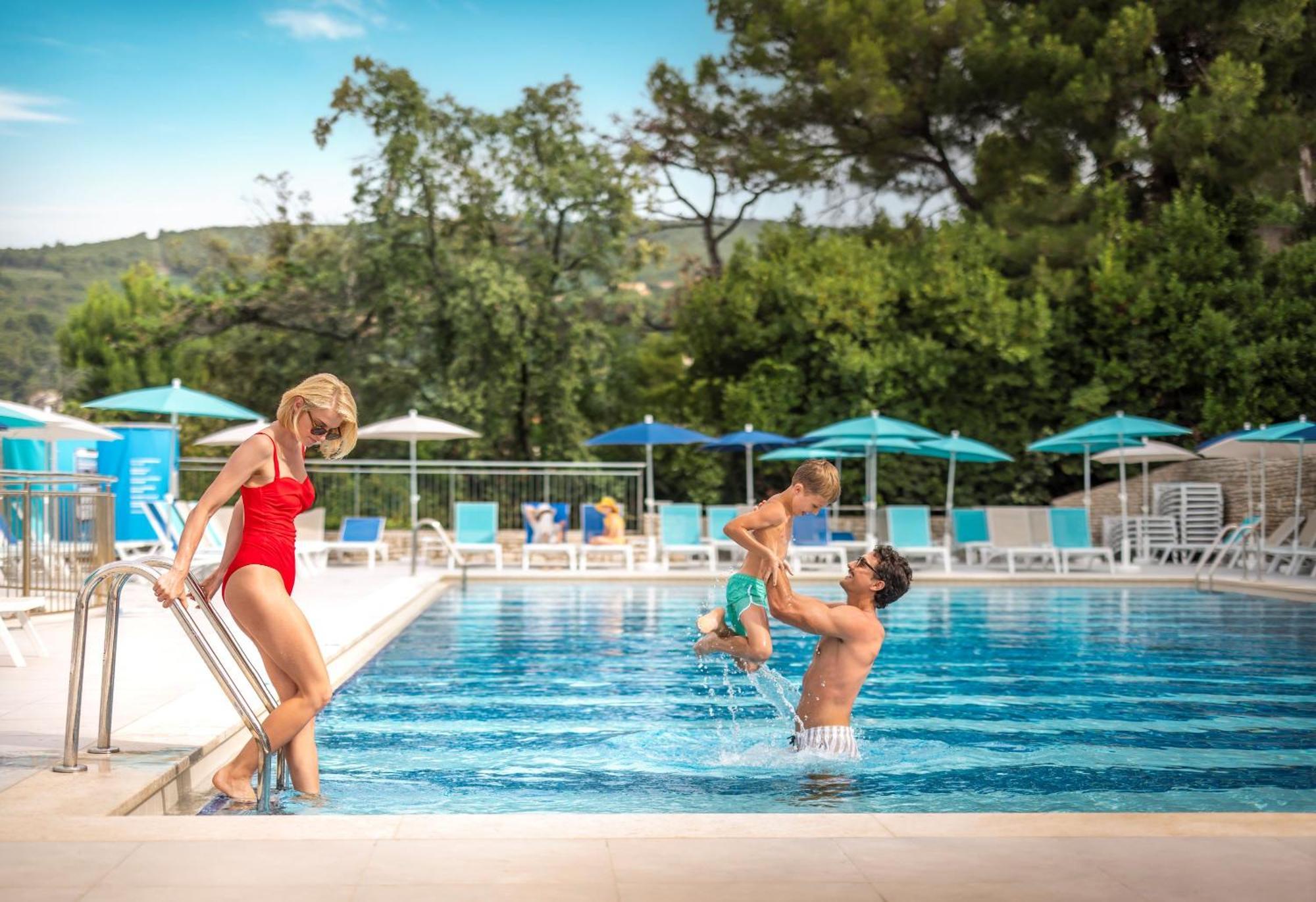 Sunny Rabac By Valamar Exterior foto