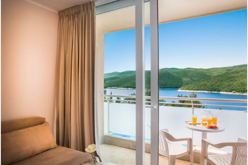 Sunny Rabac By Valamar Exterior foto