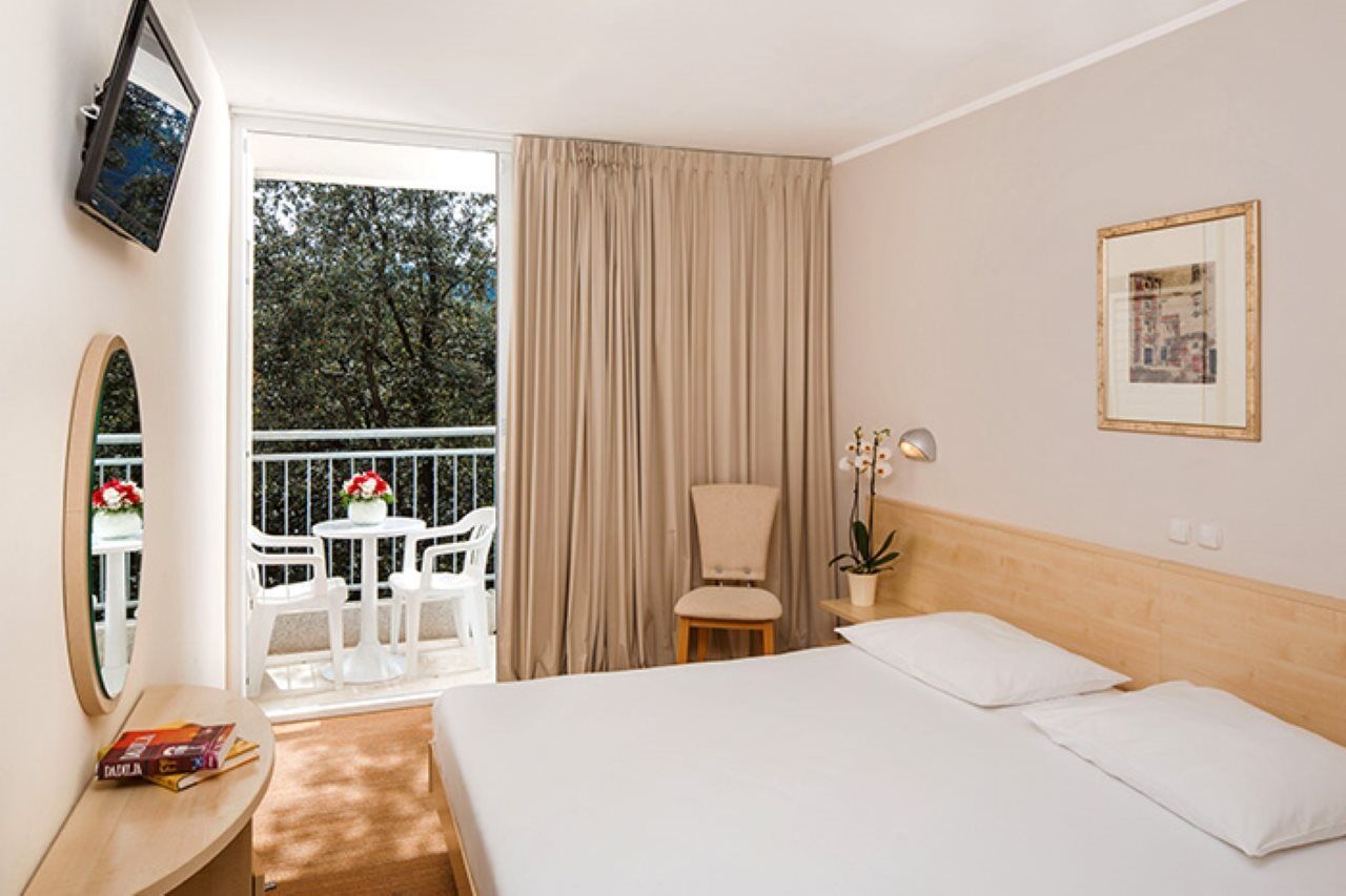 Sunny Rabac By Valamar Exterior foto